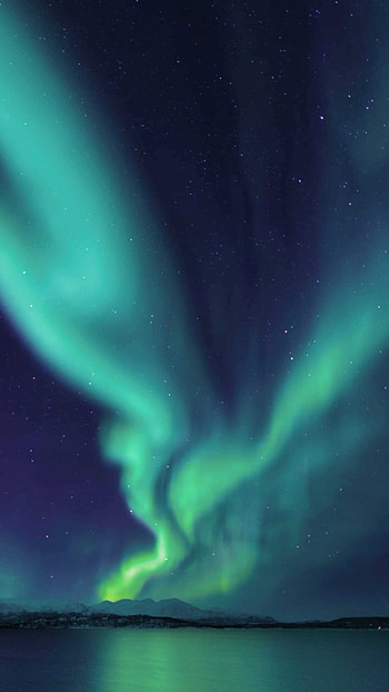 Finland travels, Northern lights, Astonishing spectacle, Aurora borealis HD phone wallpaper