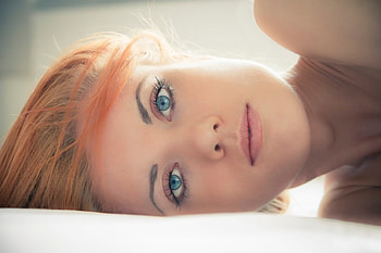 Beauty, blue eyes, gorgeous face, lips, redhead, girl, look HD wallpaper