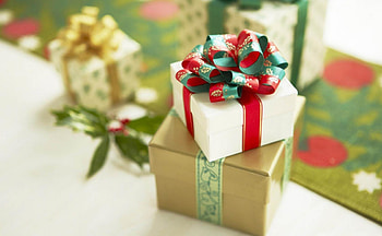 Christmas Gifts, boxes, merry, christmas, gifts, bows HD wallpaper