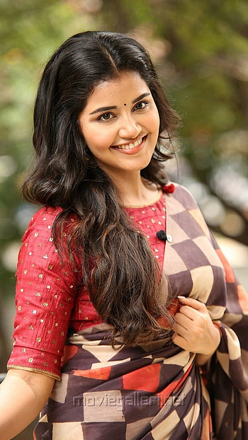 Anupama, South, Heroine HD phone wallpaper