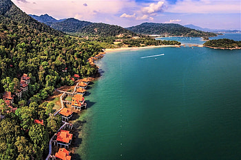 Resort on Coast of Malaysia, Nature, coast, tree, beach HD wallpaper