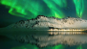 Mountains Near Aurora , northern-lights, nature, aurora, sky, mountains HD wallpaper