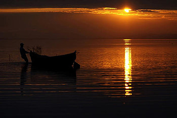 Sunset, boat, river, water HD wallpaper