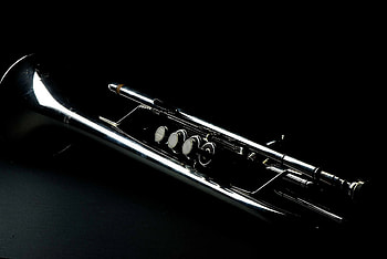 Trumpet , Vibrant backgrounds, Musical instrument HD wallpaper