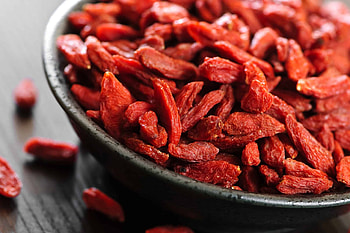 Buy goji berries online, Sattvic Foods India, Premium quality, Healthy lifestyle HD wallpaper