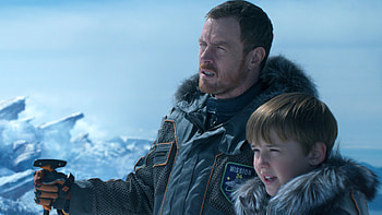 Lost in Space, Review, More company, Engaging storyline HD wallpaper