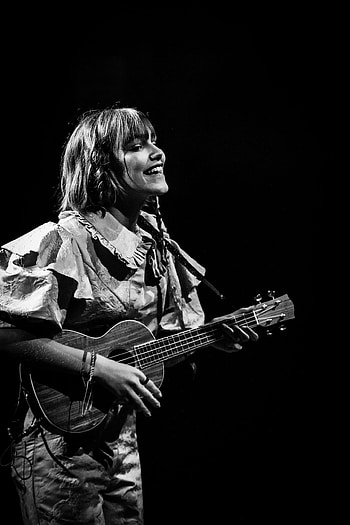 Grace VanderWaal, Live performance, Bluebird Denver, Greeblehaus HD phone wallpaper