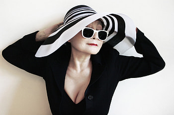 Yoko Ono, High definition, Visual delight HD wallpaper
