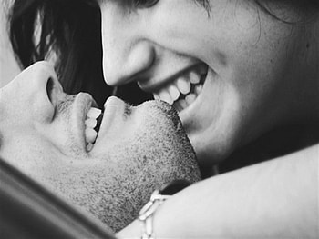 My ev'rything, smile, black and white, love, couple, beautiful, feel HD wallpaper