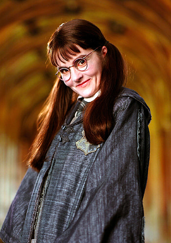 Moaning Myrtle portrait, Ghostly presence, Hogwarts bathroom, Eerie atmosphere HD phone wallpaper