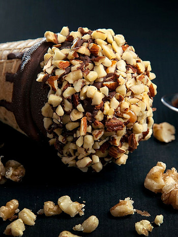 Peanuts, Ice Creams HD phone wallpaper