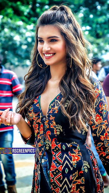 Tara Sutaria, Tara Sutaria Heroine HD phone wallpaper