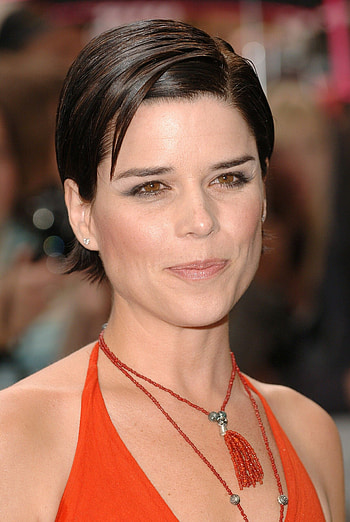 Neve Campbell, Pop culture figures, Famous actresses, Movie industry HD phone wallpaper
