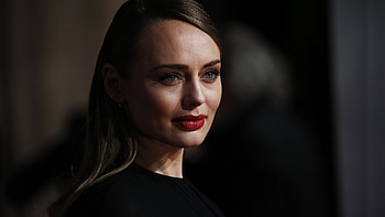 Beautiful, red lips, Laura Haddock HD wallpaper