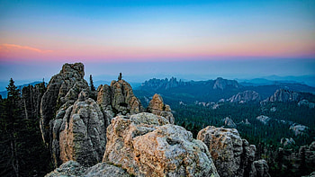 Black Elk Peak in South Dakota at Sunrise, colors, landscape, sky, rocks, mountains, usa HD wallpaper