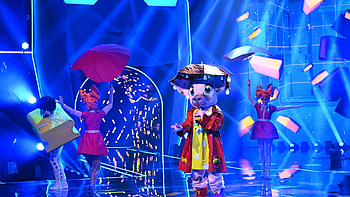 The Masked Singer, 2021 surprise, Schwein revelation, Star moderatorin HD wallpaper