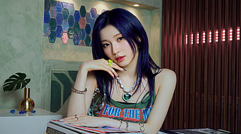 BABYMONSTER - Enami Asa Japanese K-pop Idol in stylish blue hair, Asa 