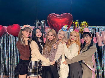 STAYC, K-pop girl group, It's Going Down HD wallpaper