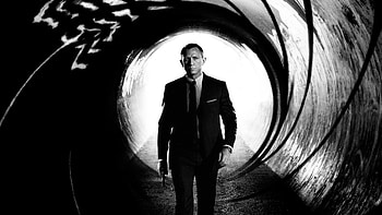 James Bond 007, Skyfall movie poster, Sleek design, Dark and mysterious HD wallpaper