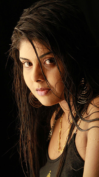 Shivani bahl, malayalam actress, model HD phone wallpaper