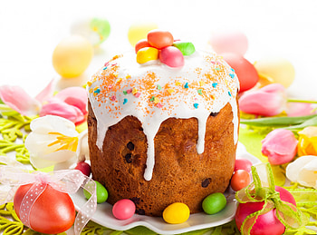 Happy Easter, decoration, holiday, happy, easter, flowers, tulips, eggs, cake HD wallpaper