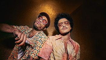 Silk Sonic, Bruno Mars, Anderson Paak, Skate song HD wallpaper