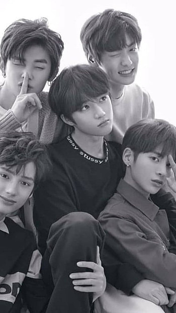 K Pop, SInger, Tomorrow X Together Band HD phone wallpaper