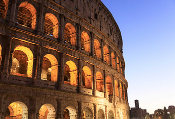 Colosseum defacement, Accused tourist, Irish vandalism, Monument preservation HD wallpaper