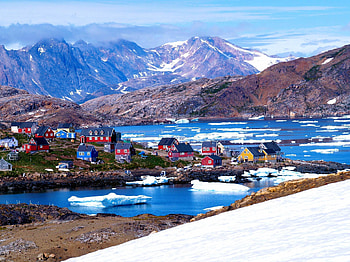 Kulusuk, Greenland HD wallpaper