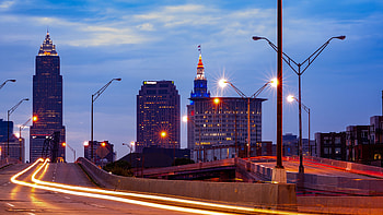 Cleveland, Nighttime cityscape, Long exposure graphy, Urban beauty HD wallpaper