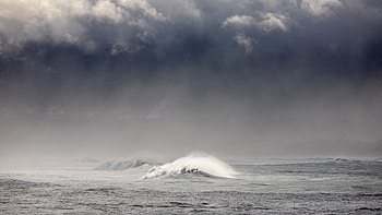 Ocean Waves Spray Foam Sea Storm Under Clouds Sky Nature HD wallpaper