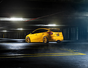 Parking lot, Ford Focus RS HD wallpaper