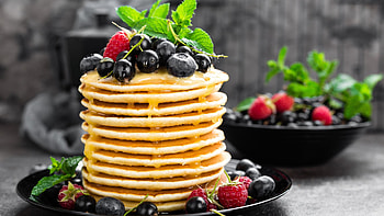 Berry pancake dessert, , Sweet indulgence, Vibrant plate HD wallpaper