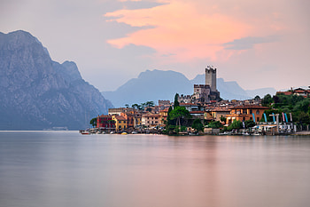 Lake Garda, Italian charm, Majestic waters, Timeless beauty HD wallpaper