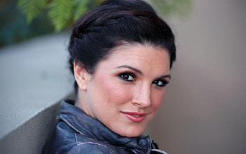 Gina Carano, , Stunning , Hollywood glamour HD wallpaper
