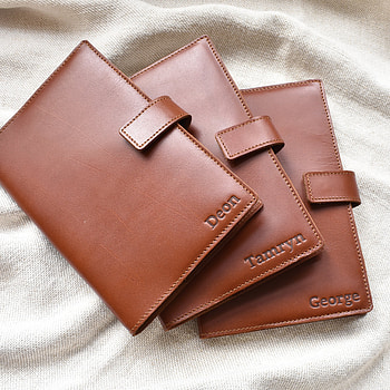 Genuine leather pouch, Luxury craftsmanship, Made in South Africa, Premium quality HD phone wallpaper