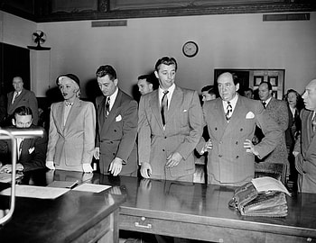 Robert Mitchum and Lila Leeds In Court (1948), Justice System, Lila Leeds, Robert Mitchum, Court Cases HD wallpaper