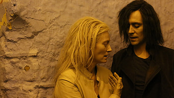 Only Lovers Left Alive, Atmospheric backdrops, Moody cinematic experience, Immersive storytelling HD wallpaper