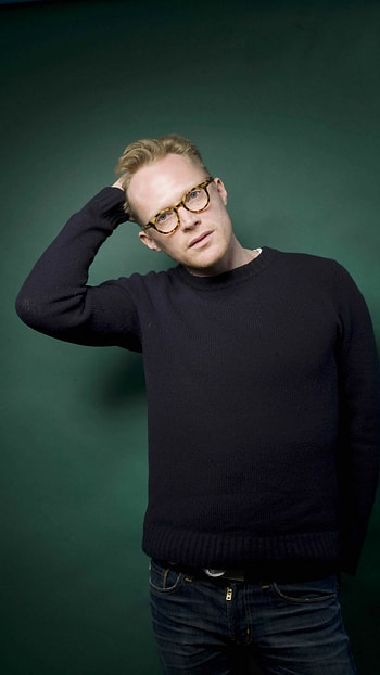 Paul Bettany , Pics , Paul Wesley Back HD phone wallpaper