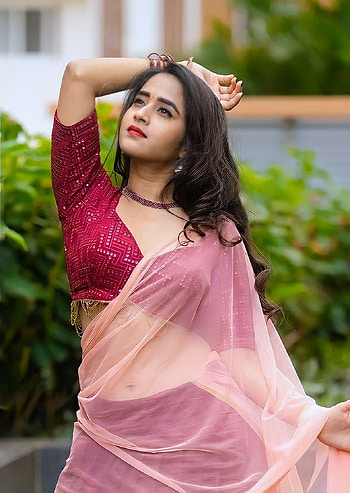 Deepthi sunaina, movies, actress, deepthi_sunaina, deepthisunaina HD phone wallpaper