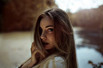 Girl Hands In Haur Looking At Viewer, girls, model HD wallpaper