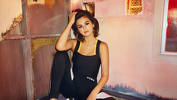 Selena Gomez 2018 Puma hoot, selena-gomez, music, celebrities, girls, puma HD wallpaper