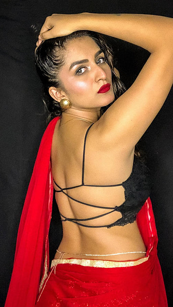 Trishaa kamlakar, model, saree lover HD phone wallpaper