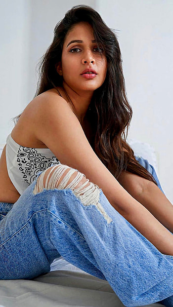 Lavanya tripathi, telugu actress HD phone wallpaper