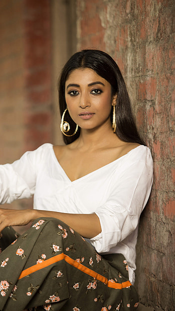 Paoli dam, multilingual actress, beautiful HD phone wallpaper