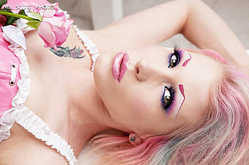 pretty in pink, sexy, model, girl, rose, pink, pretty, face, flowers, lovely HD wallpaper