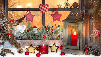 A Happy New Year To All Of DN, decoration, window, candle, snow HD wallpaper