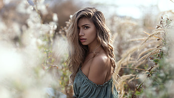 Portrait, woman model, outdoor HD wallpaper