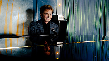 Barry Manilow's legacy, Timeless songs, Musical journey, Inspirational musician HD wallpaper