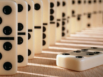 Dominos, dots, blocks, plastic HD wallpaper
